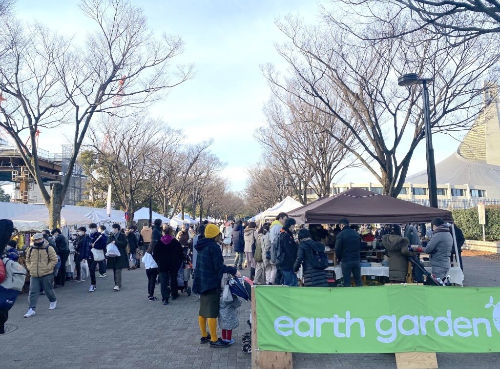 earth garden冬でフェス呑み。山形名物の芋煮とホットラムラテで、内面からほっこり