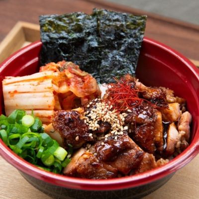 炭火焼 鶏まぶし丼　オルガン