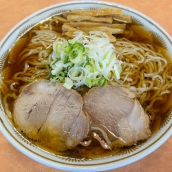 金華豚の極上中華そば
