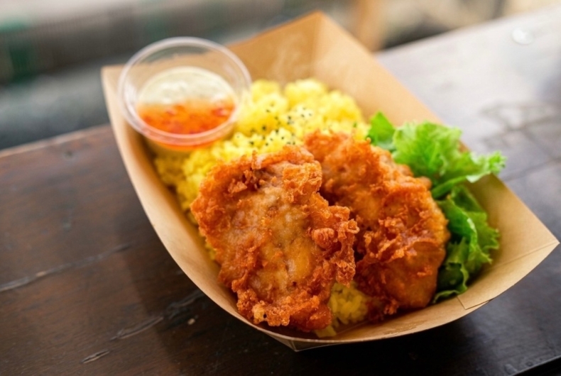 ROCKET CHICKEN