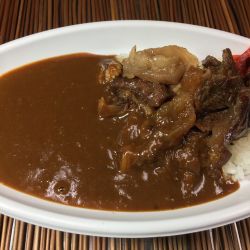 牛すじカレー