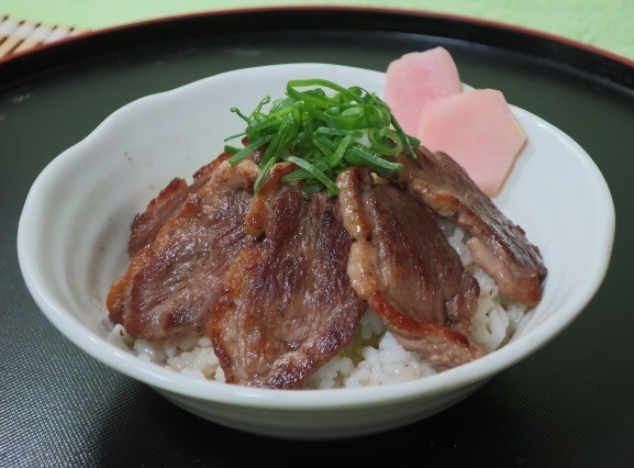 京鴨ステーキ丼