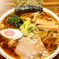 長岡生姜醤油ラーメン