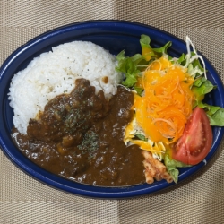 牛すじカレー