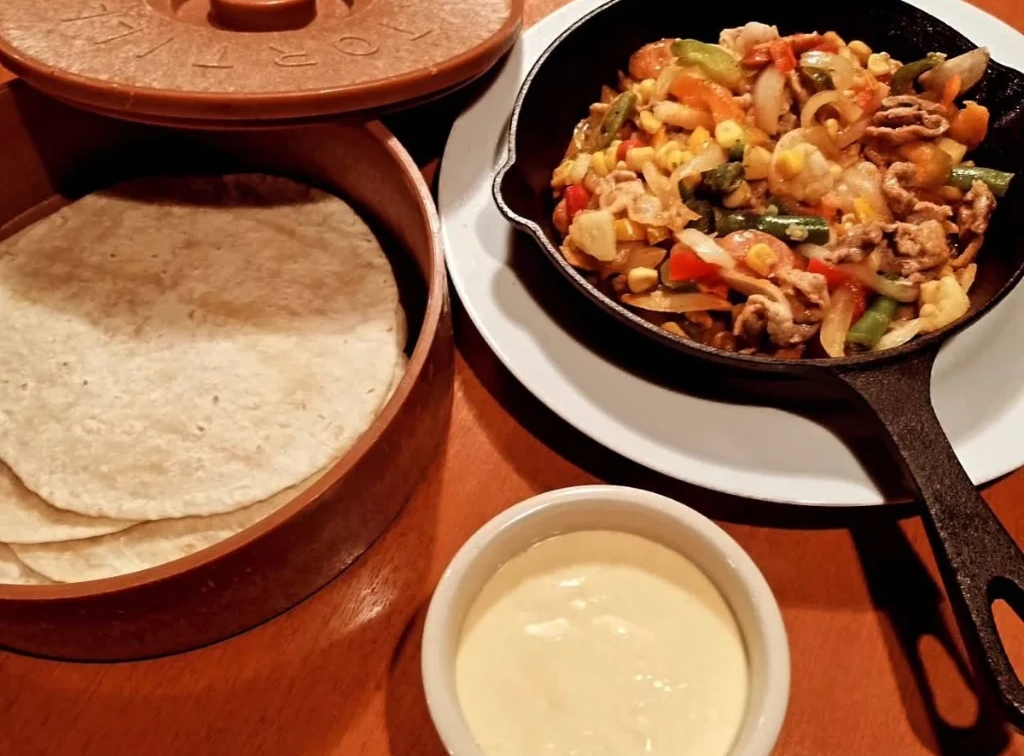 ヌードルタコス