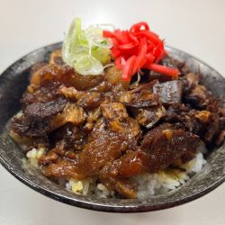 牛すじ丼