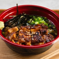 炭火焼 鶏まぶし茶漬け(冷or温)