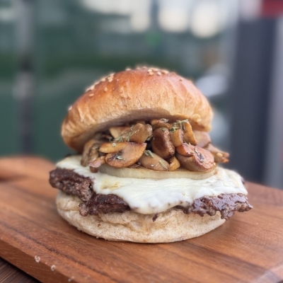 CHIBA BELIEVER IN BURGER