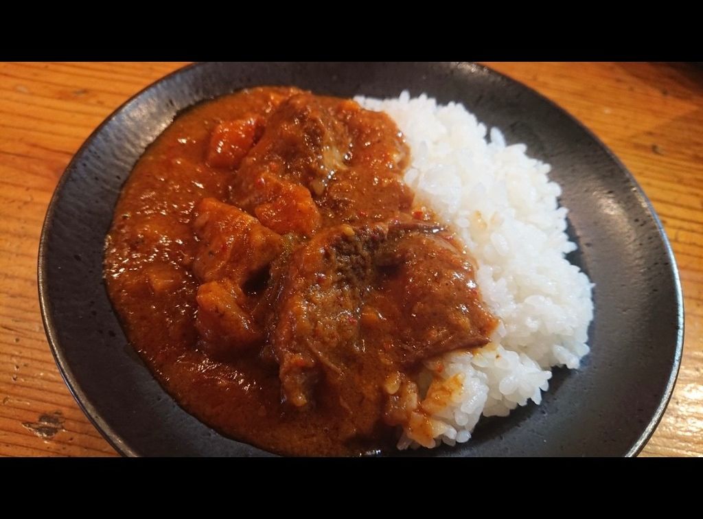 肉山 特製 カレーライス