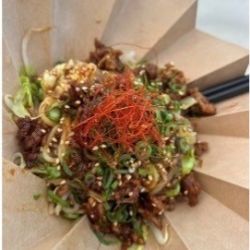 麻婆肉そぼろ蒸し焼きそば