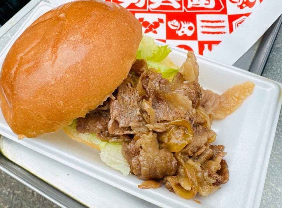 福島牛の焼肉バーガー