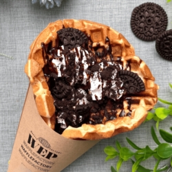 クッキークリーム ワッフルロール