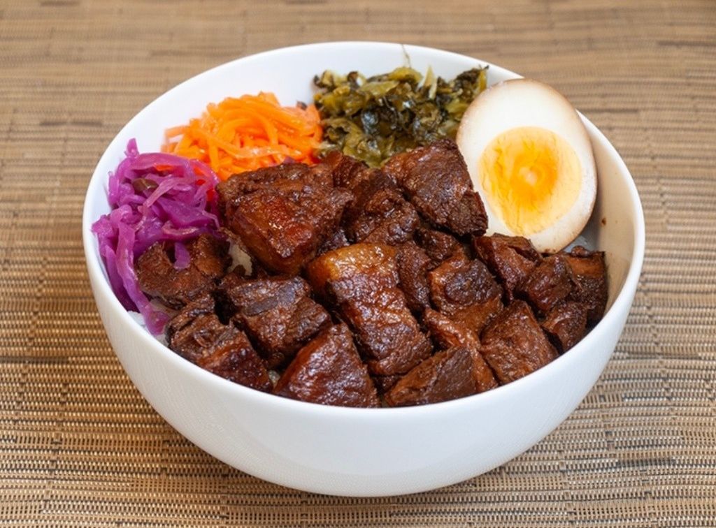 魯肉飯（ルーローハン）