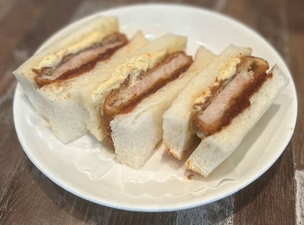 200gBigポークカツサンド