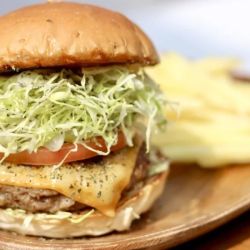 極上のチーズバーガー