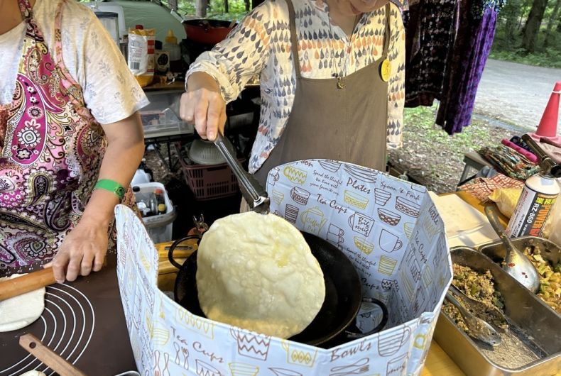 モンパン食堂