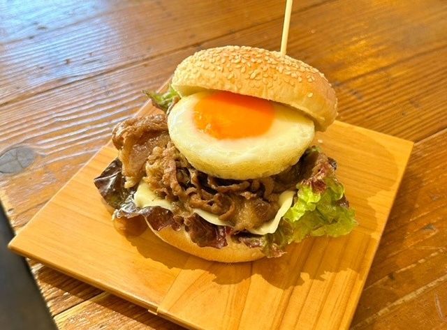 絶品！すき焼きバーガー