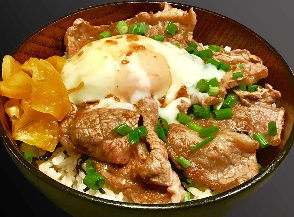 温玉牛カルビ丼