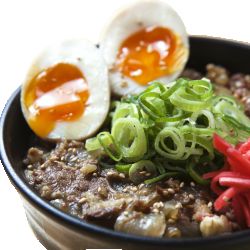 とろける牛すじ丼