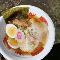 全部乗せラーメン