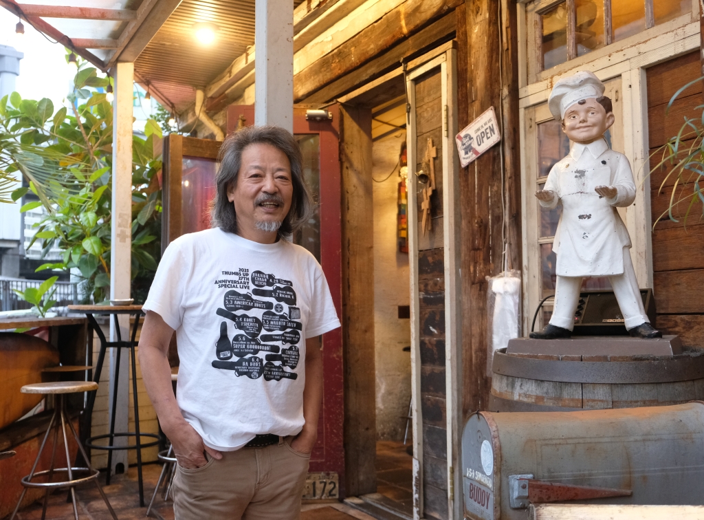 ライブと美味しい食事を楽しむ。そんな横浜の音楽カルチャーを構築したTHUMBS UPの佐布仁之さんにインタビュー