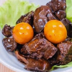 甲州名物　鳥もつ煮