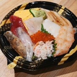 海鮮丼