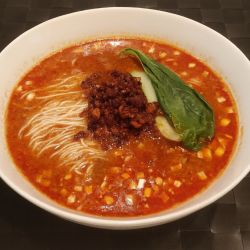 端麗豚骨担々麺