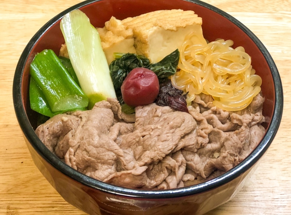 料亭の味　梅すき焼き丼（31日は販売なし）