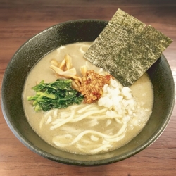 魚介だし濃厚鶏そば