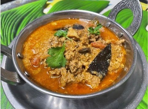 トマトチキンカレー