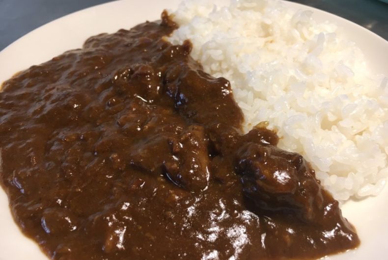 歌うカレー屋シスター軒