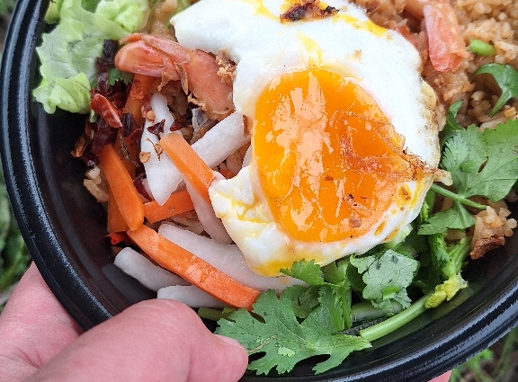 タイ料理アローイ・アロイ