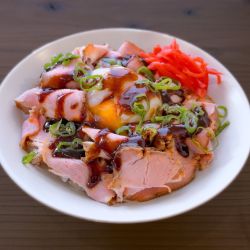 とろチャーシューたまご丼