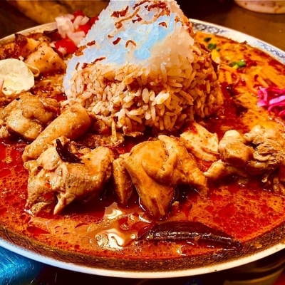 LALA CURRY