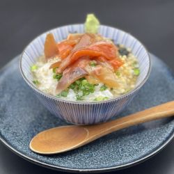 日本海！海鮮漬けいくら丼