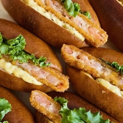 海老カツカルボナーラ