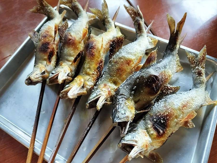 鮎茶屋